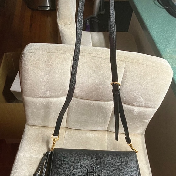 Tory Burch crossbody - Picture 8 of 10